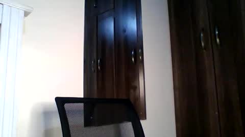 Snapshot of foxykay1 chatting on September 29, 3:33 am Kayla online show from September 29, 3:33 am