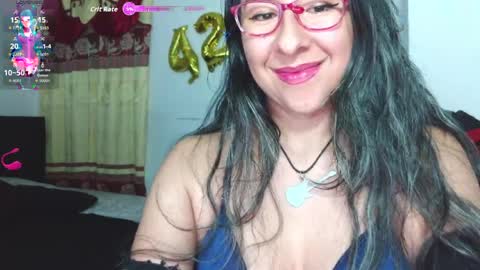Snapshot of foxymalish chatting on April 11, 5:01 am Malishka online show from April 11, 5:01 am