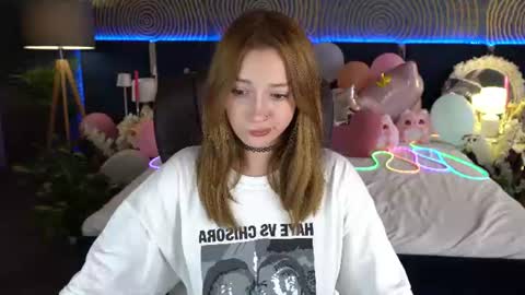 Maya online show from July 15, 6:07 am