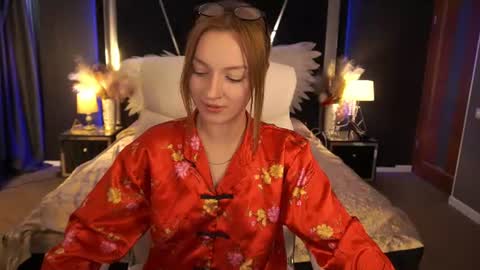 Maya online show from August 2, 1:31 pm