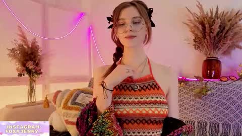 foxysecret_ online show from November 29, 8:23 pm