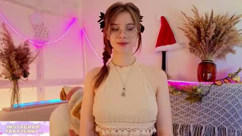 Snapshot of foxysecret_ chatting on December 21, 8:27 pm foxysecret_ online show from December 21, 8:27 pm