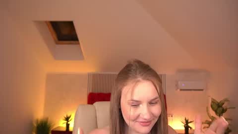 Snapshot of foxyykate chatting on June 17, 10:00 pm Kate online show from June 17, 10:00 pm