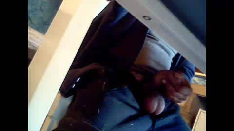 Snapshot of fra__71 chatting on October 17, 6:38 am fra 71 online show from October 17, 6:38 am