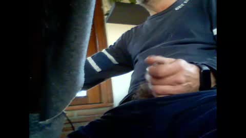 Snapshot of fra__71 chatting on February 27, 6:35 am fra 71 online show from February 27, 6:35 am