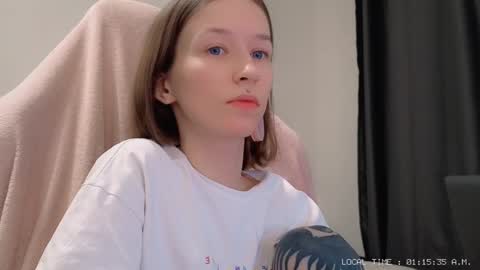 fran_bow online show from December 26, 10:20 pm