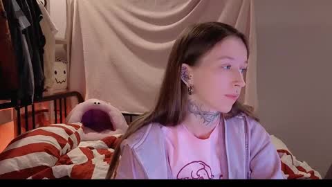 fran_bow online show from April 29, 5:30 pm