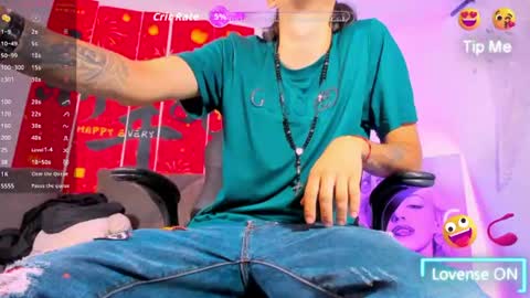 Snapshot of fran_boy_ chatting on June 17, 3:31 am Fran online show from June 17, 3:31 am