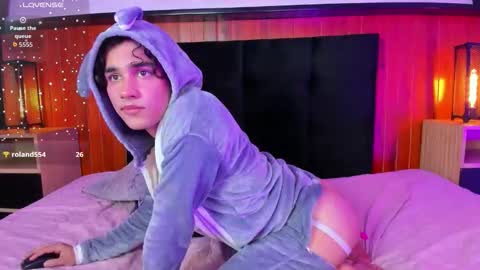 fran_smiths online show from March 5, 9:11 pm