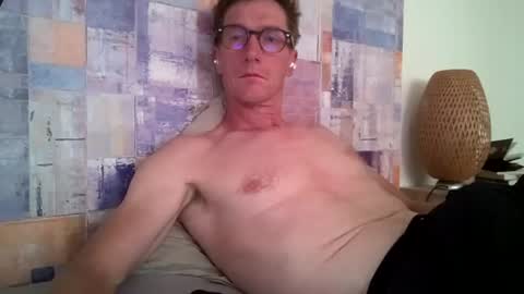 Snapshot of francelibre59 chatting on July 23, 12:47 pm Alex online show from July 23, 12:47 pm