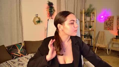 Francesca online show from March 19, 12:20 pm