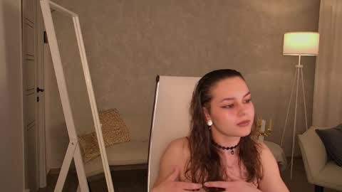 Francesca online show from June 8, 1:11 pm
