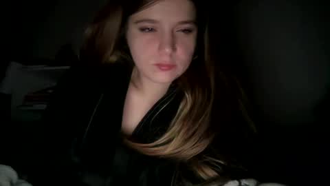 francescafey online show from December 17, 9:15 am