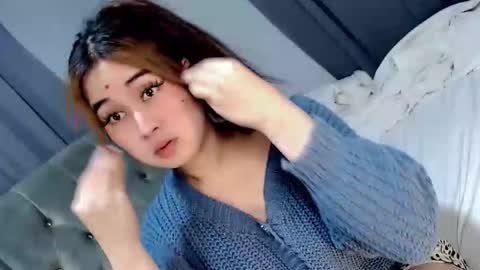 LOVE online show from March 23, 5:44 am