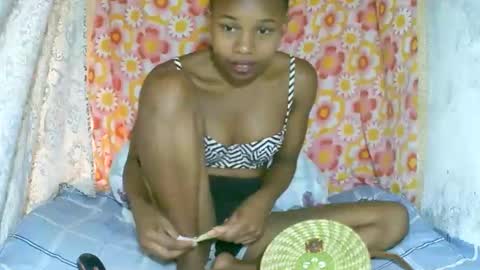 francilla online show from November 11, 6:24 am