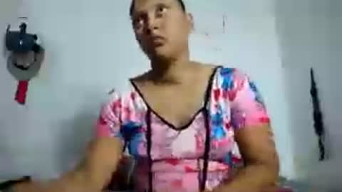 Snapshot of francihot4 chatting on June 27, 2:49 am francihot4 online show from June 27, 2:49 am