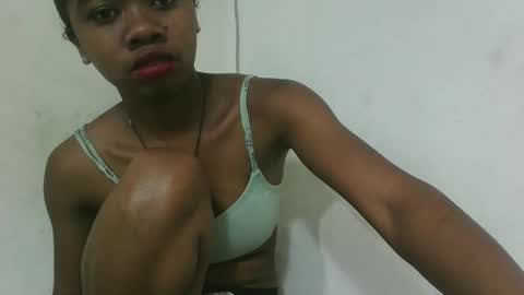 francinealdy online show from October 23, 4:34 am