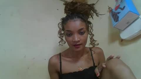 Snapshot of francinoli chatting on May 11, 2:45 pm Francinoli online show from May 11, 2:45 pm