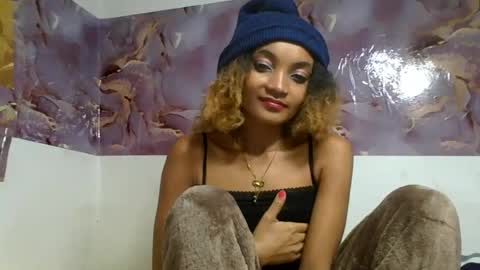 Snapshot of francinoli chatting on July 26, 7:10 pm Francinoli online show from July 26, 7:10 pm