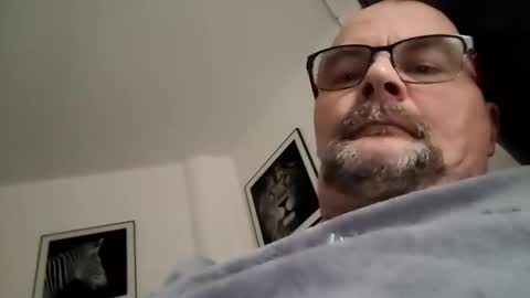 franciscomalin online show from November 16, 8:42 am