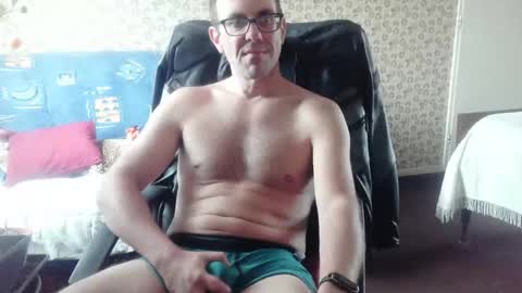 Snapshot of franck143544 chatting on January 16, 1:04 pm franck143544 online show from January 16, 1:04 pm