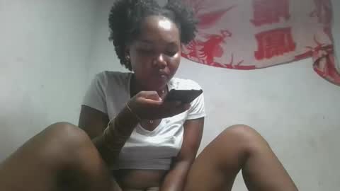 Snapshot of franckamby chatting on December 3, 6:50 pm franckamby online show from December 3, 6:50 pm