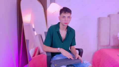 Franco online show from November 5, 9:04 pm