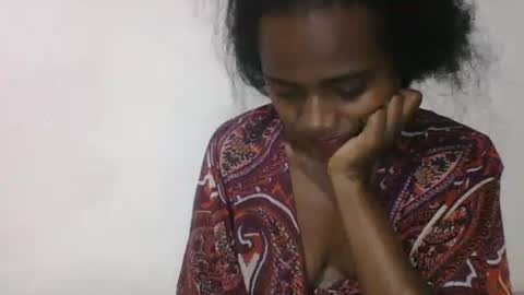 Snapshot of francoisee chatting on April 7, 7:47 pm Hamie Sexy online show from April 7, 7:47 pm