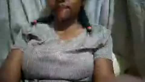 Snapshot of francoisee chatting on July 24, 5:44 pm Hamie Sexy online show from July 24, 5:44 pm