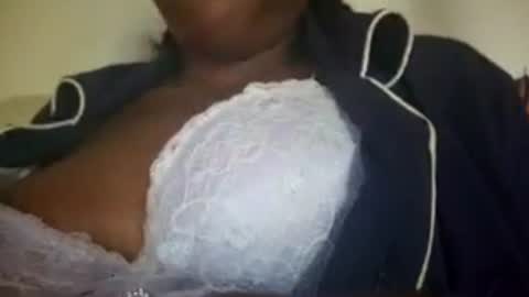 Snapshot of francoisee chatting on July 26, 1:07 pm Hamie Sexy online show from July 26, 1:07 pm