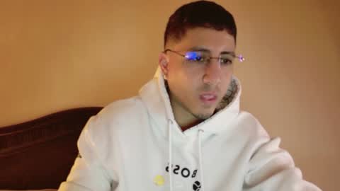 Snapshot of francopizano chatting on July 14, 3:00 am Francum online show from July 14, 3:00 am