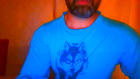 Snapshot of frank84848 chatting on June 1, 8:32 pm Frank online show from June 1, 8:32 pm