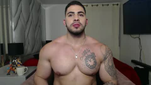 Snapshot of frank_foxx1 chatting on January 9, 4:04 am frank_foxx1 online show from January 9, 4:04 am