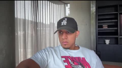 Frank online show from November 25, 7:36 pm