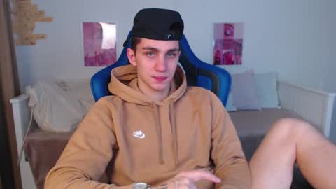 Frank online show from January 20, 3:04 am