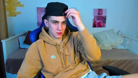 Frank online show from February 9, 8:11 am