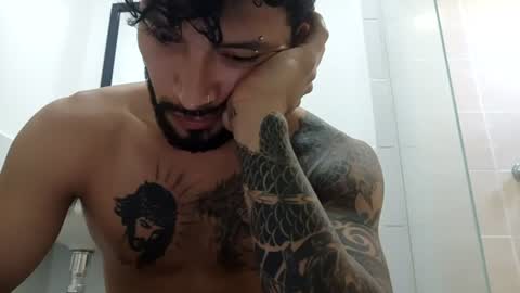 Snapshot of frankdanielsmolano chatting on June 14, 3:58 pm frankdanielsmolano online show from June 14, 3:58 pm