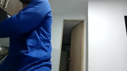 Snapshot of frankdanielsmolano chatting on June 24, 4:22 am frankdanielsmolano online show from June 24, 4:22 am