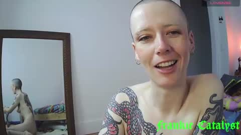 Frankie Catalyst online show from June 10, 11:20 am