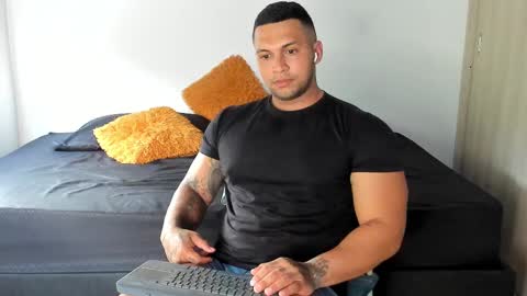 frank online show from February 13, 8:55 pm