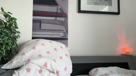 Snapshot of franny_fresh chatting on June 17, 9:34 am franny_fresh online show from June 17, 9:34 am