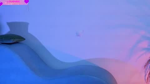 Fransheska online show from June 10, 11:31 am
