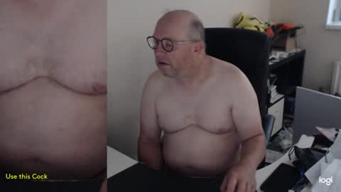 Snapshot of fransje_ chatting on June 8, 3:51 am Fransje online show from June 8, 3:51 am