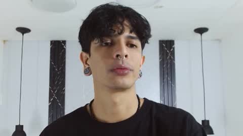 Franvill trato online show from November 9, 5:33 pm