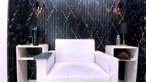 Franvill trato online show from November 17, 5:30 pm