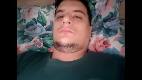 Snapshot of fraromeo2 chatting on February 16, 9:26 am fraromeo2 online show from February 16, 9:26 am