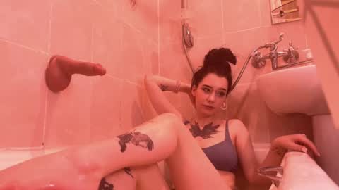 mistress Bastet and  mintcola online show from January 10, 5:56 pm