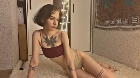 mistress Bastet and  mintcola online show from October 6, 11:46 pm