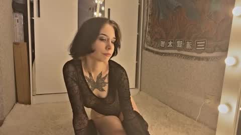 mistress Bastet and  mintcola online show from October 11, 8:13 am