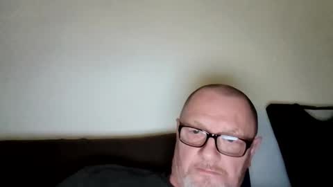 Wolfi online show from February 26, 8:46 am